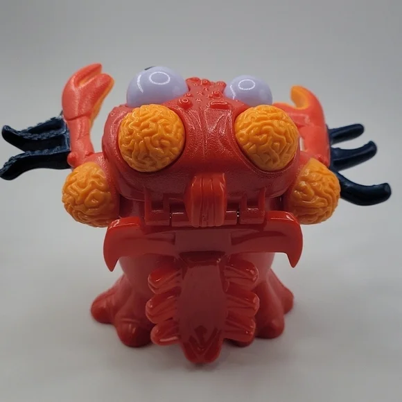 IMAGINEXT 2008 RED SPACE ALIEN EATING MONSTER 5" FIGURE TOY - Picture 5 of 10